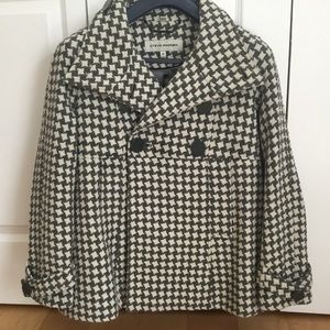 Houndstooth short coat
